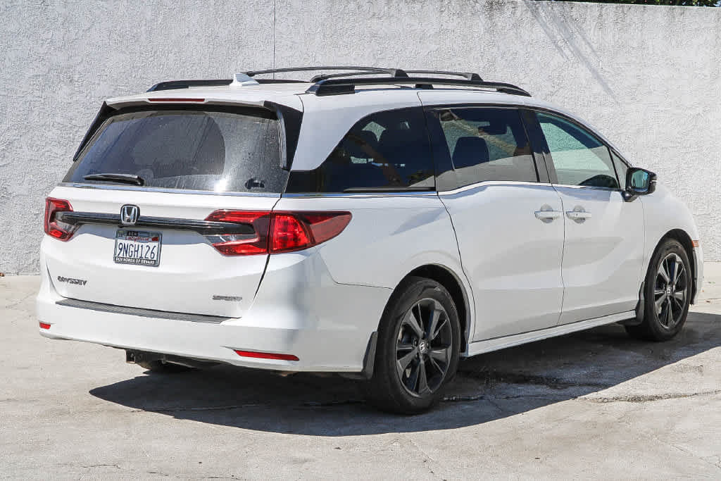 Used 2024 Honda Odyssey Sport image 6