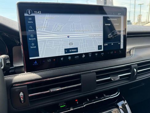 Certified 2023 Lincoln Corsair AWD w/ Equipment Group 101A image 23