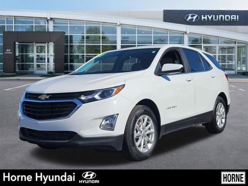 Used 2021 Chevrolet Equinox LT FWD image 1