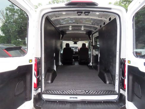 Used 2019 Ford Transit 250 148 Medium Roof w/ Interior Upgrade Package RWD image 12