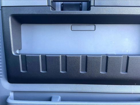 Used 2012 Ford F350 XLT w/ XLT Premium Pkg image 19