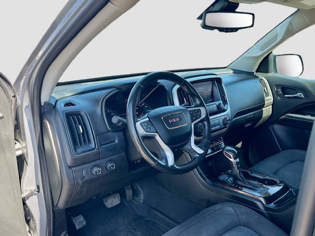 Used 2022 GMC Canyon Elevation w/ Trailering Package AWD/4WD image 9