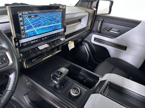 Used 2024 GMC Hummer EV 2X w/ Extreme Off-Road Package AWD/4WD image 36