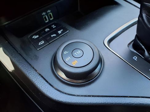 Used 2019 Ford Ranger XLT w/ Equipment Group 302A Luxury image 6