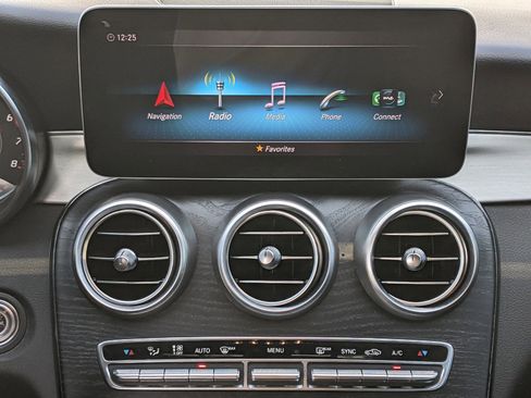 Used 2019 Mercedes-Benz C 300 C 300 image 14