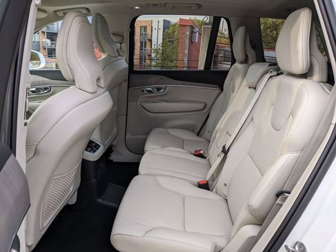 Certified 2024 Volvo XC90 T8 Core w/ Protection Package Premier image 23