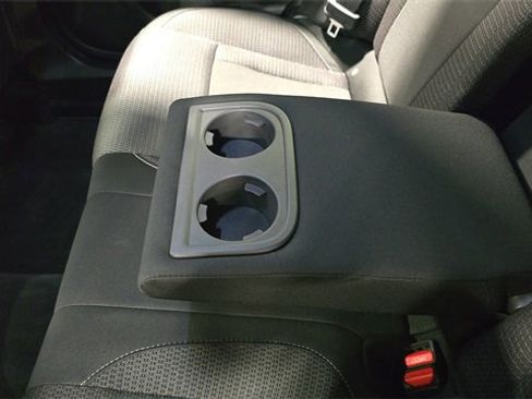 Used 2023 Subaru Outback Premium image 28