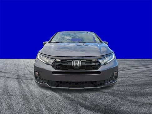 Used 2025 Honda Odyssey Touring image 8