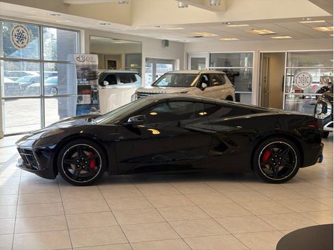 Used 2024 Chevrolet Corvette Stingray Coupe w/ 1LT image 7