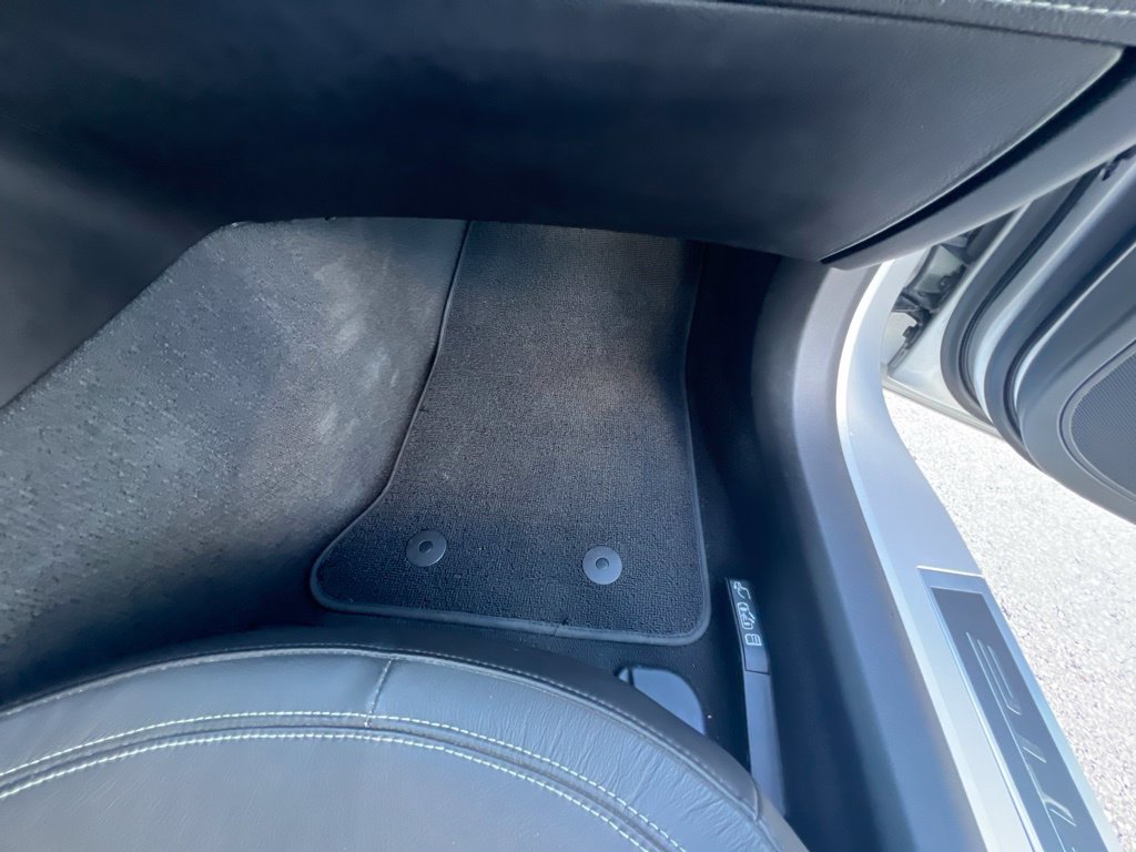 Used 2019 Chevrolet Corvette Stingray Coupe w/ Battery Protection Package RWD image 13