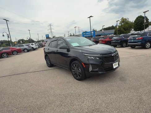 Certified 2024 Chevrolet Equinox RS w/ RS Leather Package AWD/4WD image 2