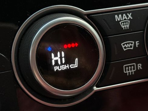 Used 2017 Land Rover Range Rover Autobiography image 46