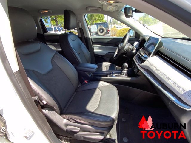 Used 2022 Jeep Compass Latitude FWD image 13