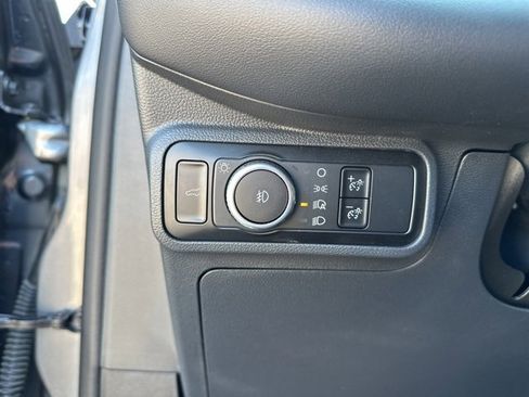 Used 2025 Ford Explorer ST-Line w/ ST-Line Street Pack image 35