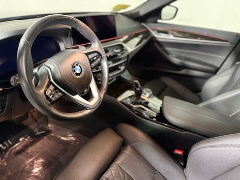 Used 2023 BMW 530i xDrive w/ Convenience Package AWD/4WD image 17