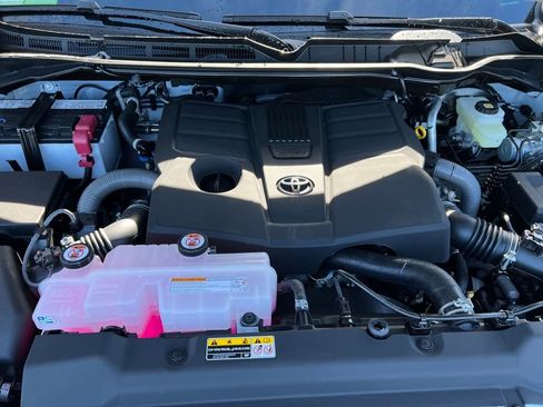 New 2026 Toyota Tundra Limited image 9