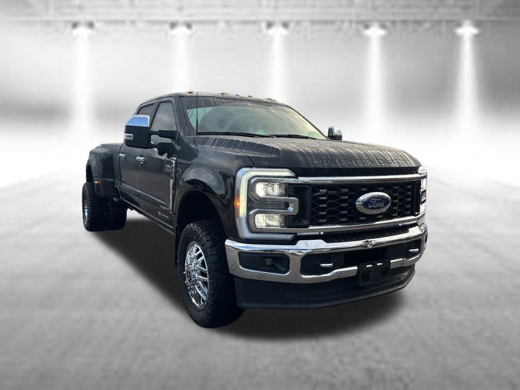 Used 2024 Ford F350 King Ranch w/ Chrome Package AWD/4WD image 2