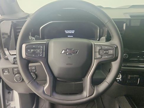 Certified 2025 Chevrolet Silverado 1500 ZR2 w/ Technology Package image 19