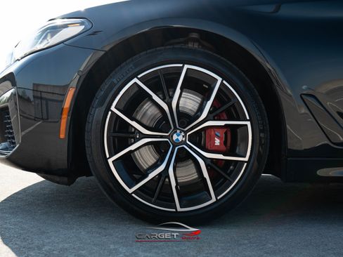 Used 2022 BMW 540i xDrive w/ M Sport Package image 5