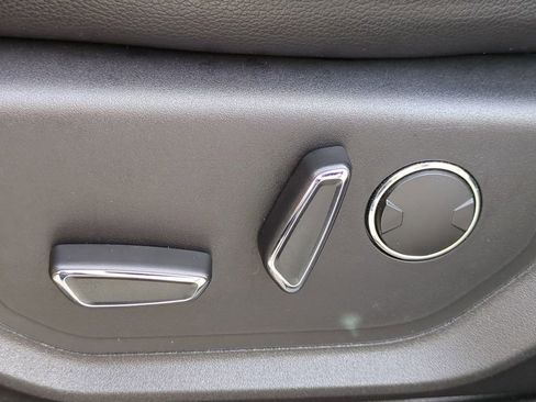 Used 2019 Ford F250 Lariat w/ Lariat Ultimate Package image 20