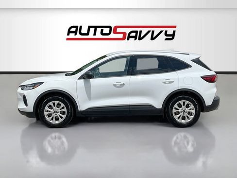 Used 2026 Ford Escape Active w/ Tech Pack #1 FWD image 4