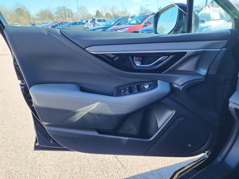 Certified 2023 Subaru Outback Onyx Edition image 17