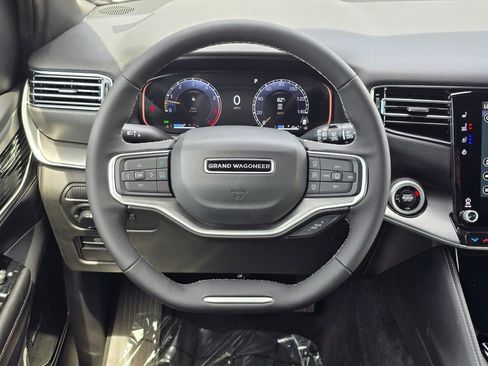 New 2026 Jeep Grand Wagoneer L Limited image 7