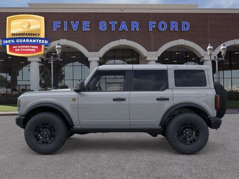 New 2026 Ford Bronco Badlands AWD/4WD image 4