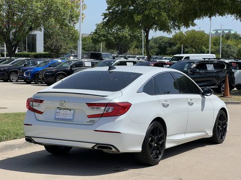 Used 2021 Honda Accord Sport image 4