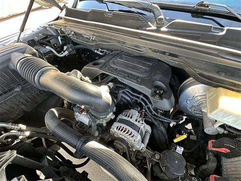 Used 2019 RAM 1500 Big Horn image 33