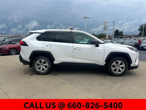 Used 2020 Toyota RAV4 LE w/ All Weather Liner Package AWD/4WD image 5