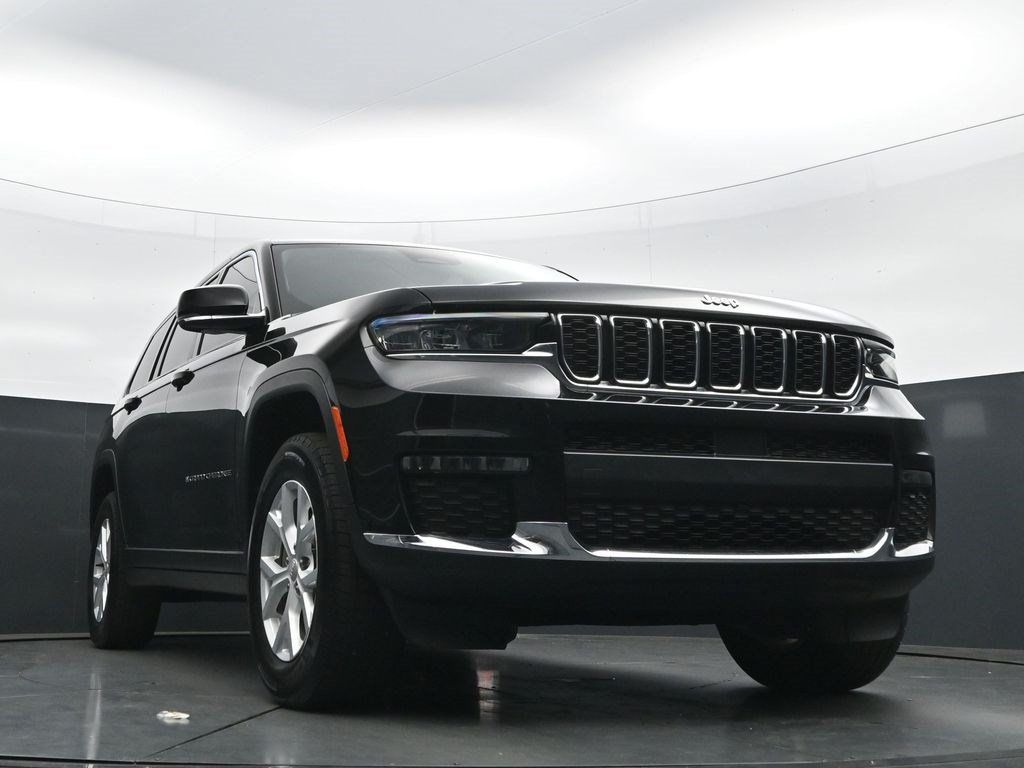Used 2023 Jeep Grand Cherokee L Limited RWD image 35