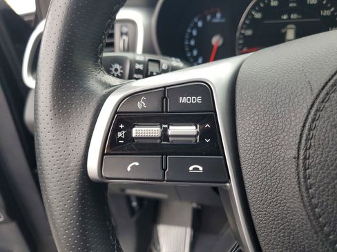 Used 2019 Kia Sorento SX FWD image 26