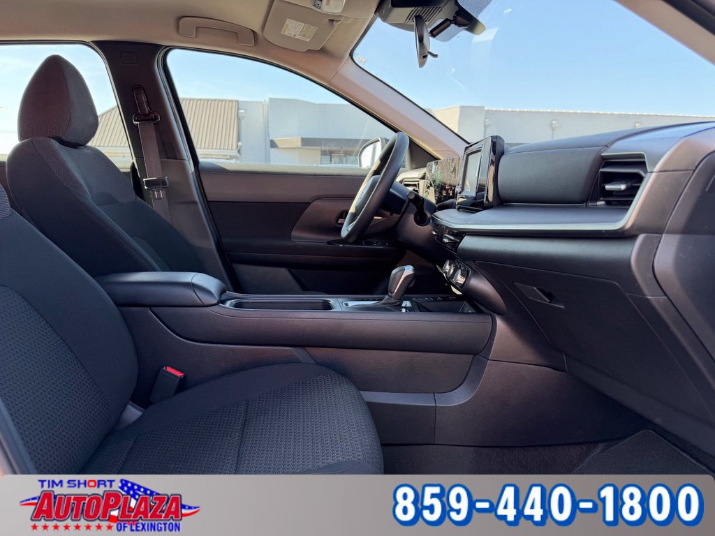 Used 2025 Nissan Kicks S AWD/4WD image 33