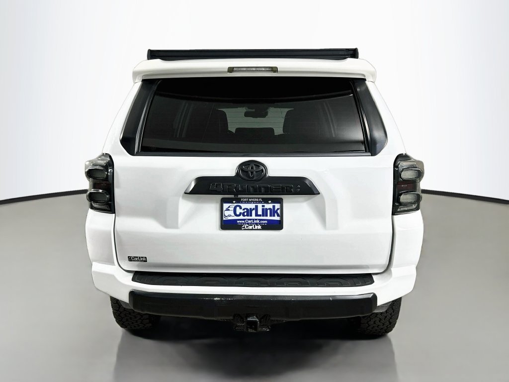 Used 2021 Toyota 4Runner TRD Off-Road AWD/4WD image 7