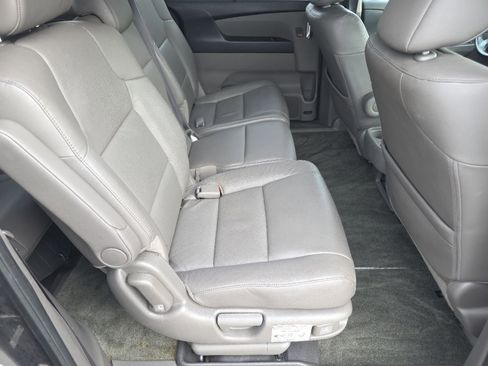 Used 2016 Honda Odyssey Touring image 21