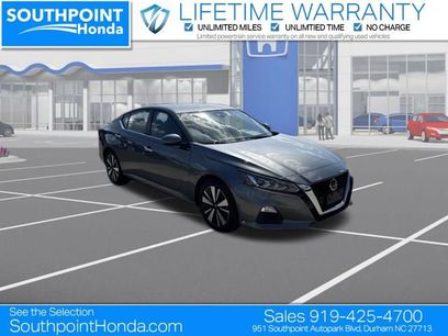 Used 2022 Nissan Altima 2.5 SV