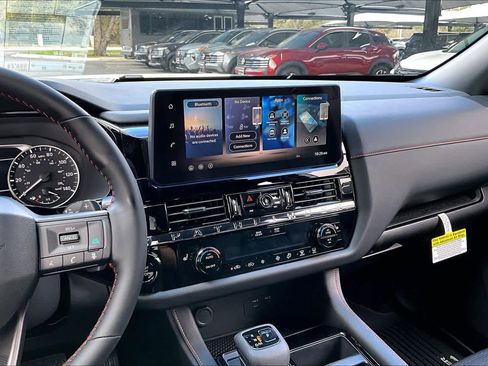 New 2026 Nissan Pathfinder Rock Creek image 6