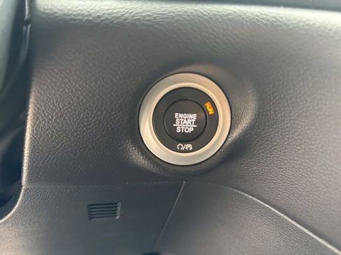 New 2026 Chrysler Voyager LX image 16