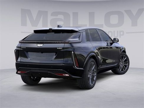 New 2026 Cadillac Lyriq V image 4