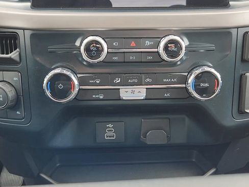 Used 2025 Ford F150 XLT w/ Equipment Group 301A Standard AWD/4WD image 15