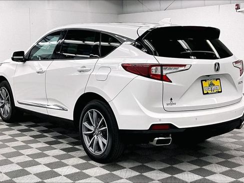 Used 2023 Acura RDX w/ Technology Package FWD image 2