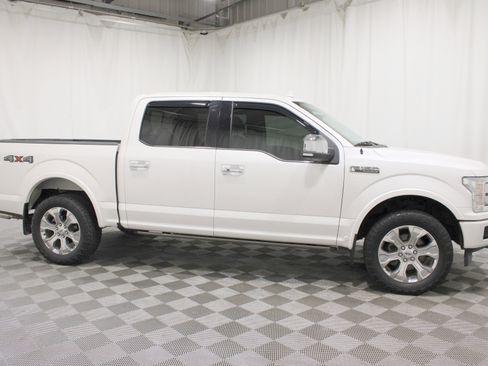 Used 2019 Ford F150 Platinum w/ Equipment Group 701A Luxury AWD/4WD image 27