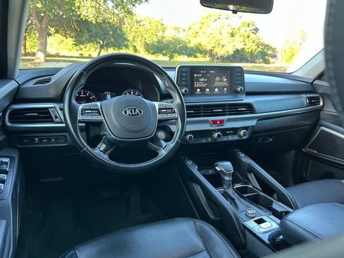 Used 2021 Kia Telluride S image 12