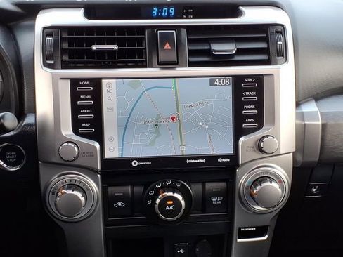 Used 2020 Toyota 4Runner SR5 Premium w/ Moonroof Package AWD/4WD image 13