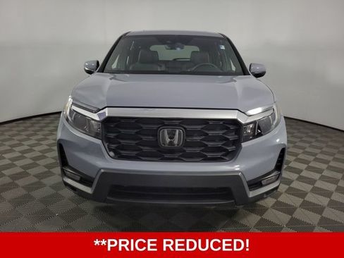 Used 2025 Honda Passport EX-L image 2