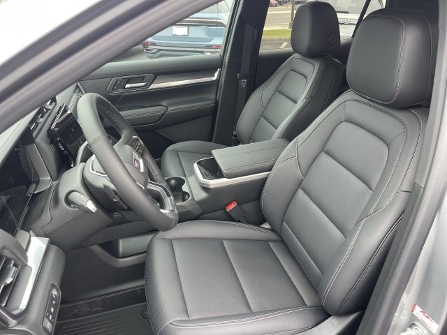 New 2027 GMC Terrain Elevation w/ Elevation Premium Package FWD image 11