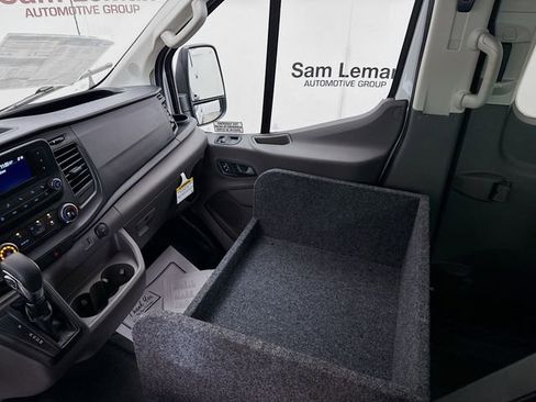 Used 2024 Ford Transit 350 XL image 21