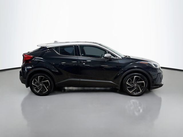 Used 2021 Toyota C-HR Limited FWD image 5