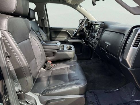 Used 2018 Chevrolet Silverado 1500 LT w/ LT Convenience Package image 22